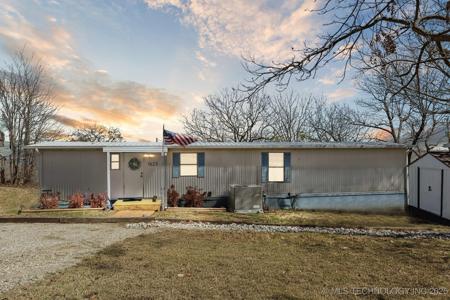 1623 S 262nd West Place