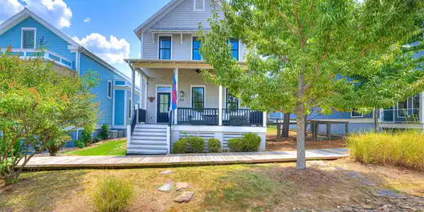 66 Boardwalk Avenue