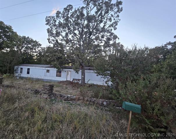 Image 4: Front of property