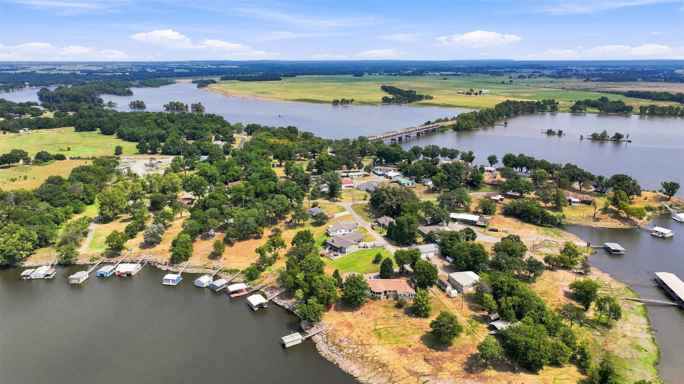 Image 3: Waterfront property offering expansive grounds wit