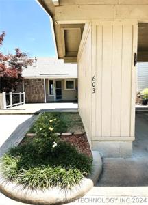 603 Villa Vista Drive