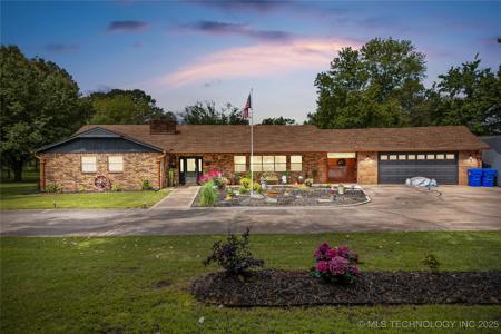 2961 N 24th Street W