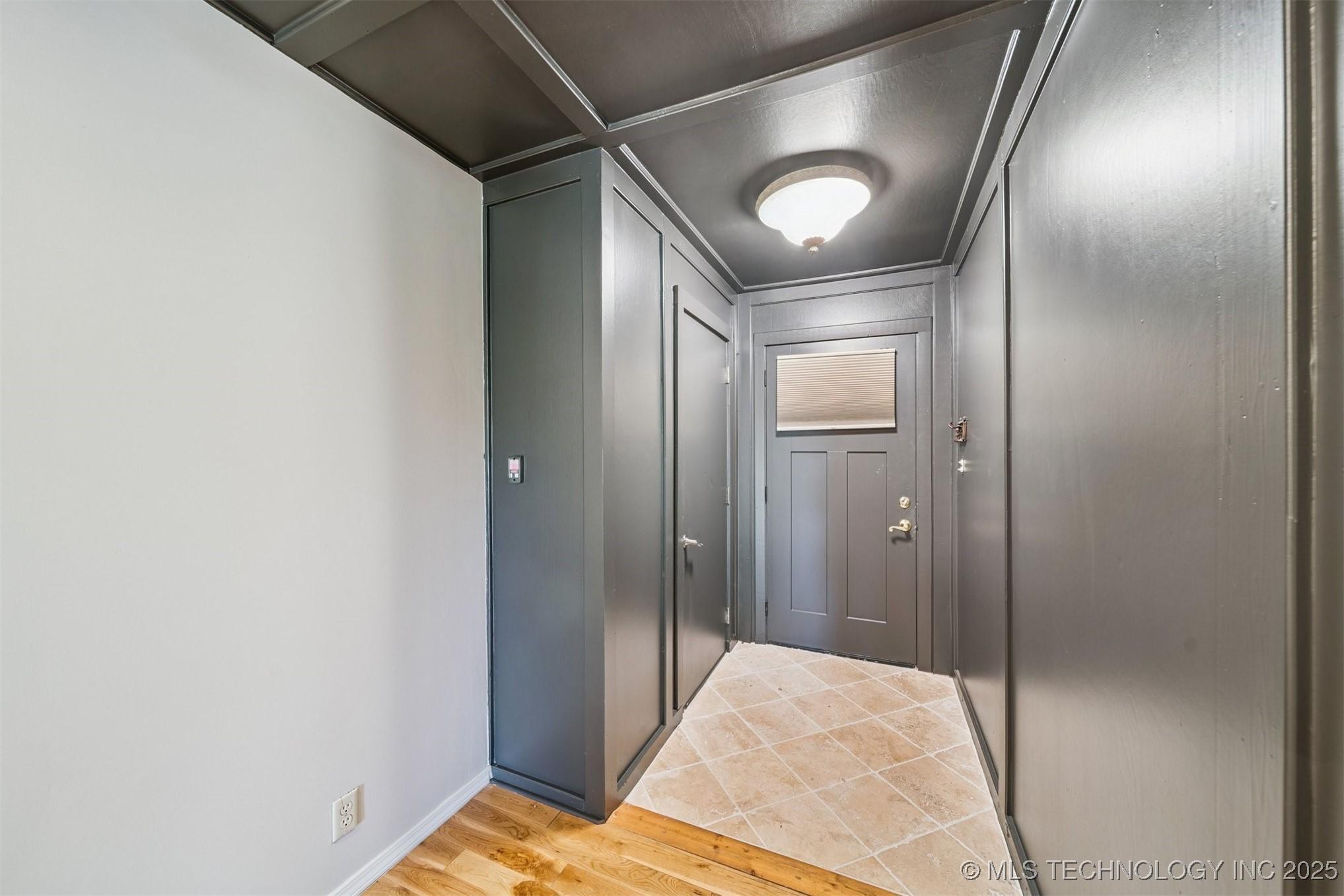 Image 3: front entrance