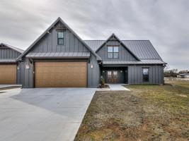 27 S Cross Creek Road
