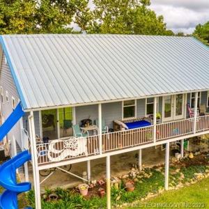 3284 Vera Lane
