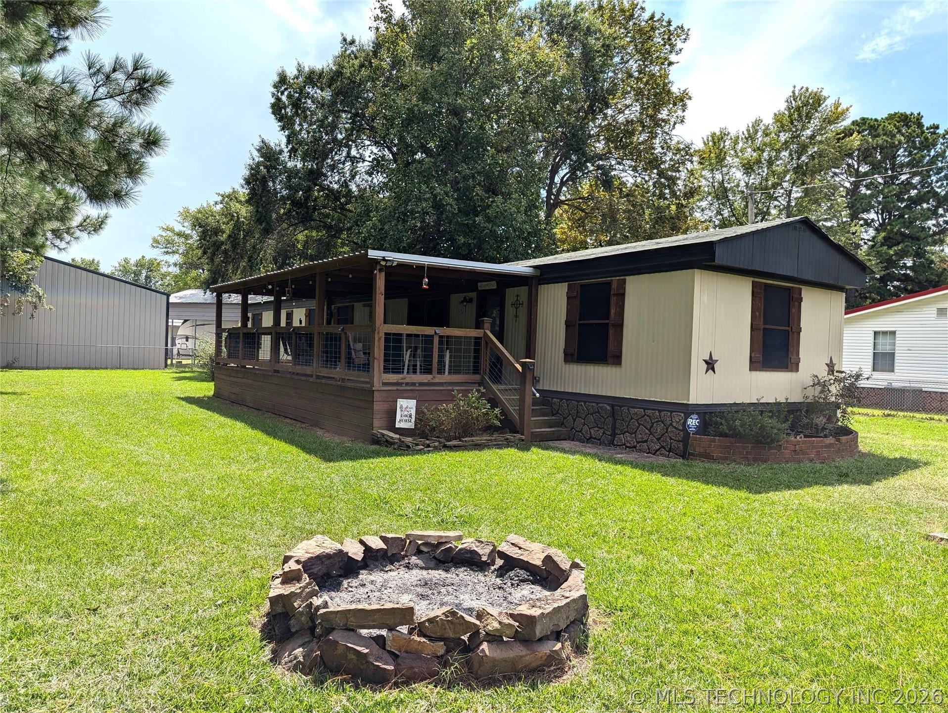 Image 1: FRONT WITH FIRE PIT