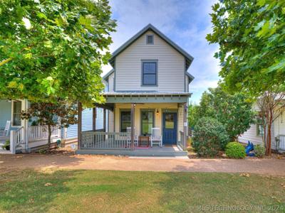 26 Firefly Lane