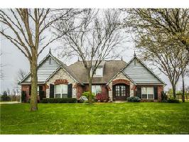 37 Woodcreek Lane