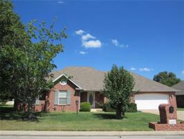 123 Dogwood Street