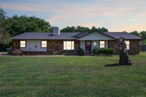 8044 E Green Country Drive