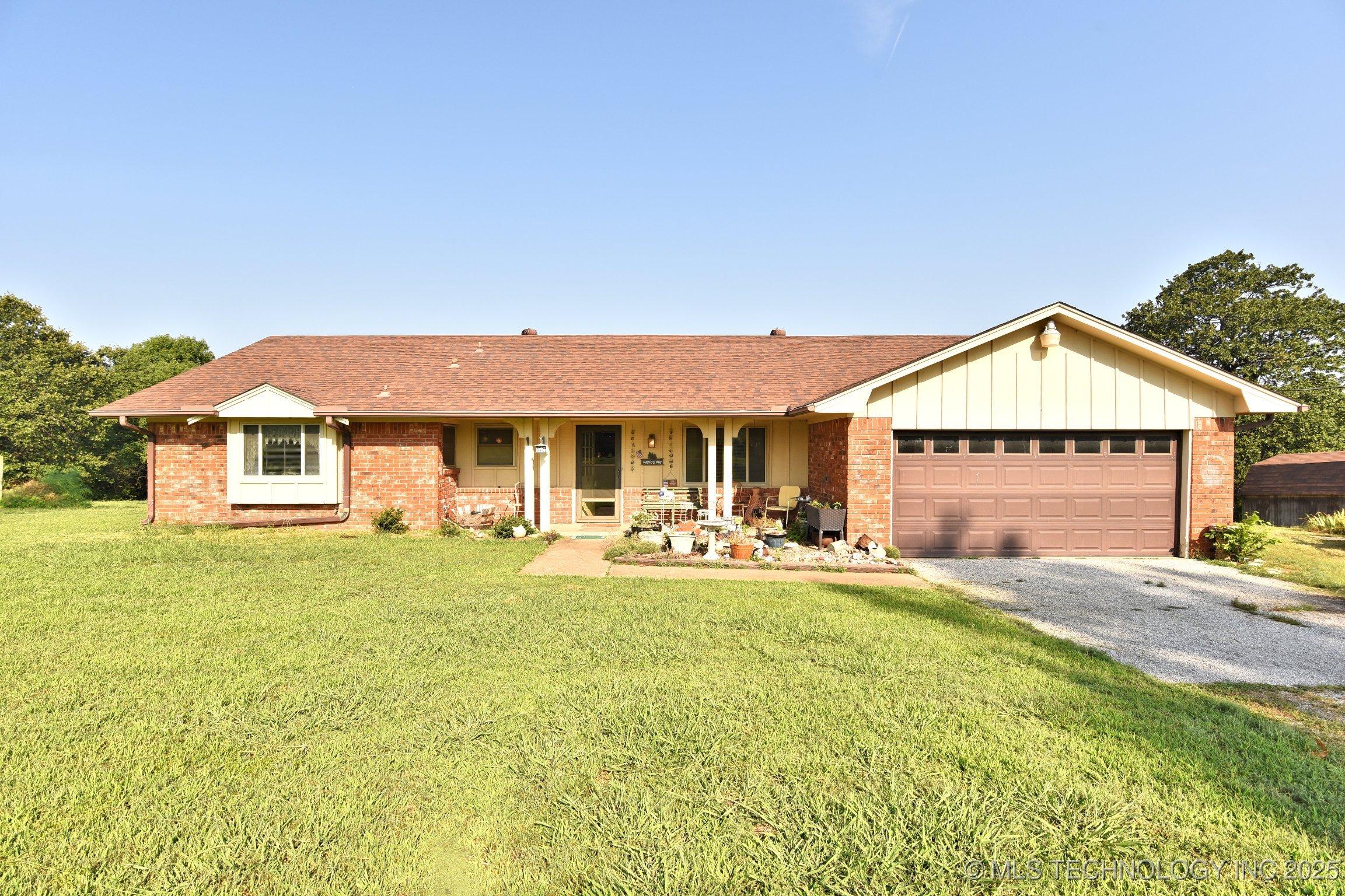 Image 1: Great country Living , near Keystone Lake