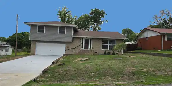 Image 4