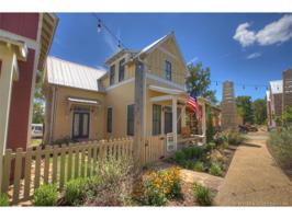 32C Boardwalk Street