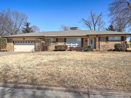 1402 N Louisville Avenue