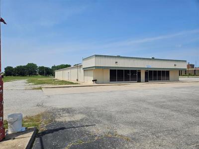 12732 S Hwy 169 Old