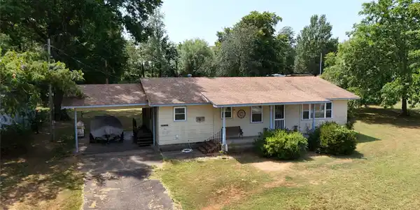 414410 E 1074 Road
