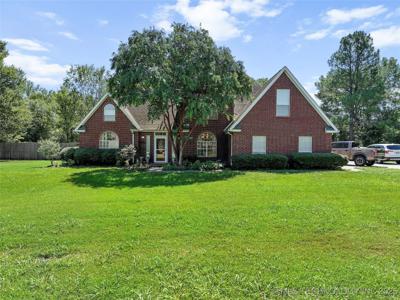 114 Meadow Road