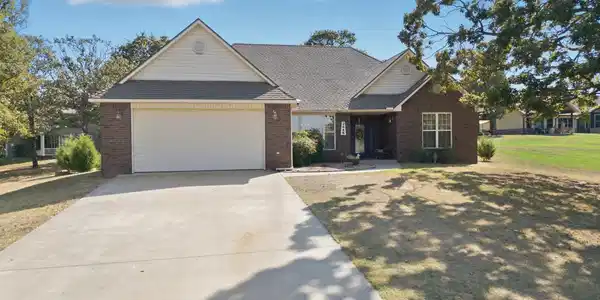 2445 Avalon Drive