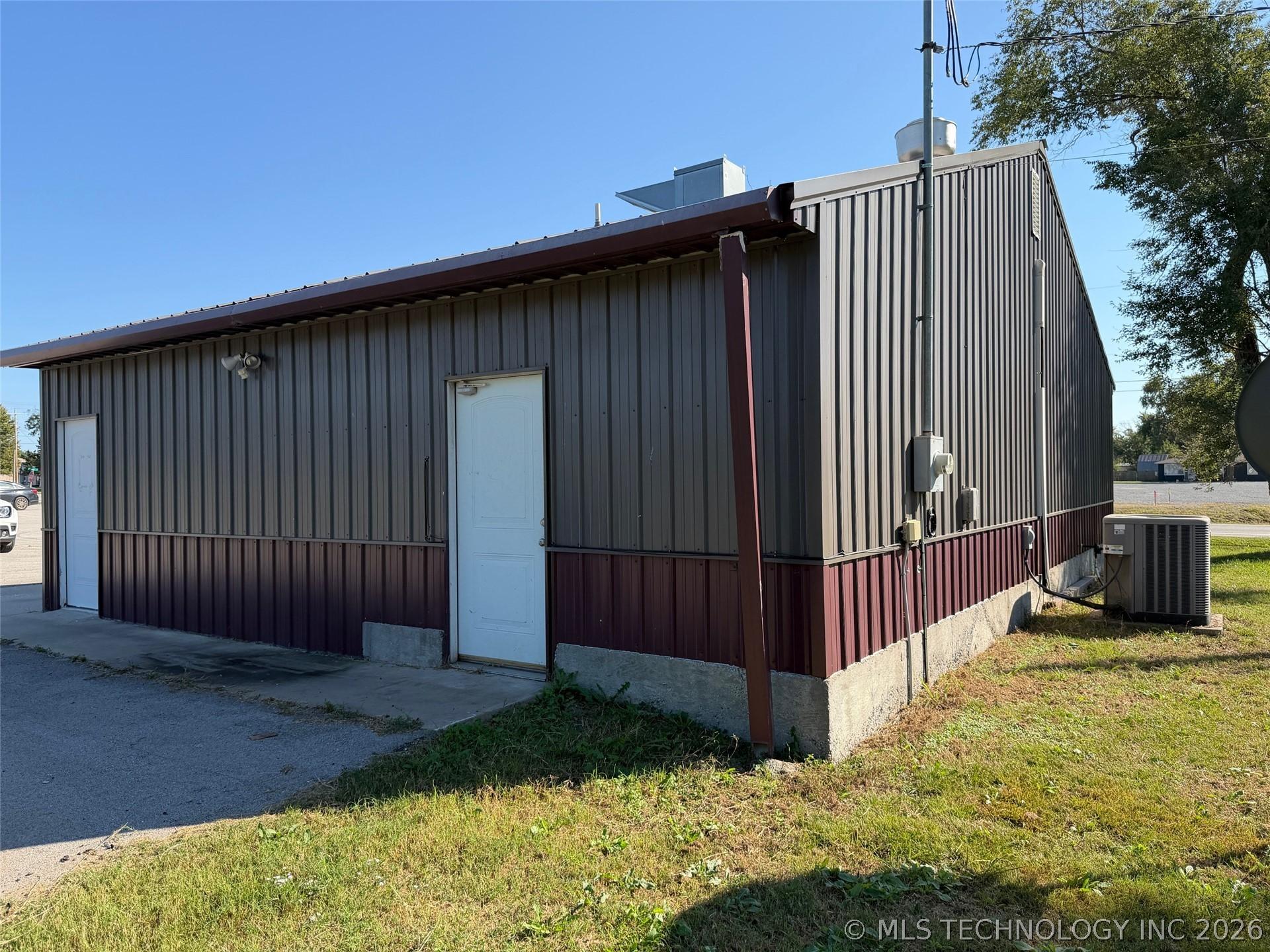 Image 4