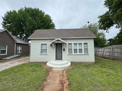 404 N Vine Avenue