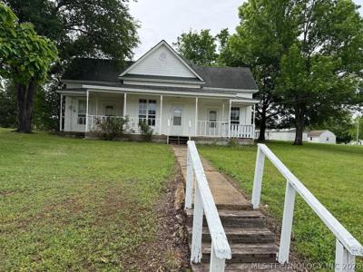 407 SE Keese Avenue