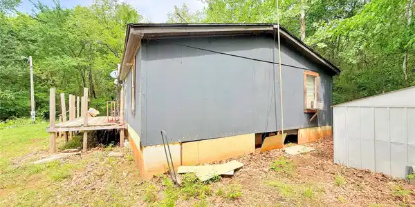 Image 3: Side View of Home