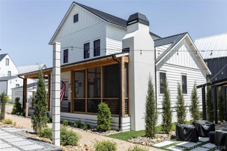 67 Lower Green Way