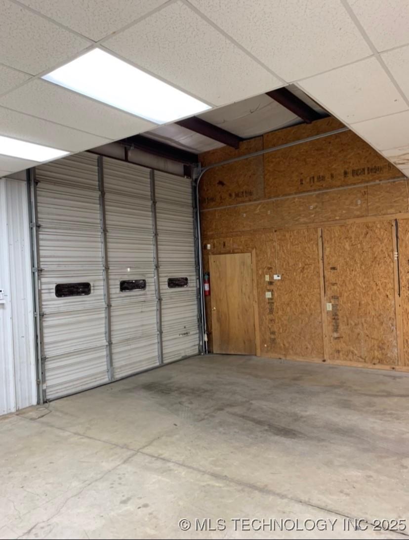 Image 3: Over head shipping door