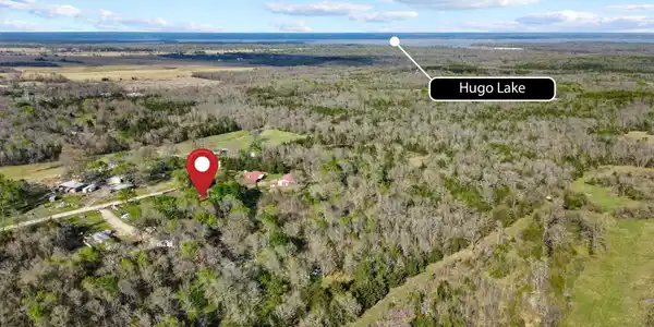 Image 3: Close proximity to Hugo Lake