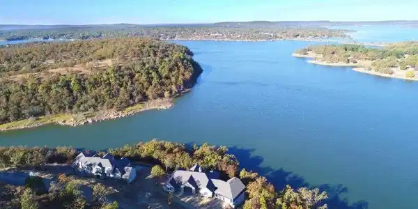 66 Edge Water Road