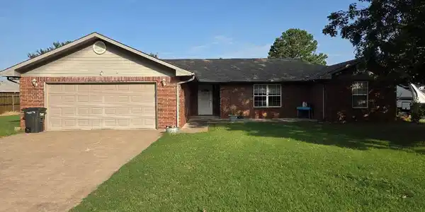 77 Dogwood Trail