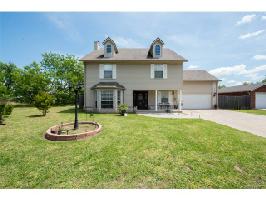 610 N Lavira Avenue