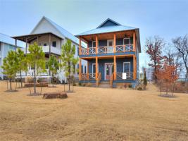 73 Lower Green Way