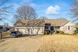 1317 W Lakewood Drive