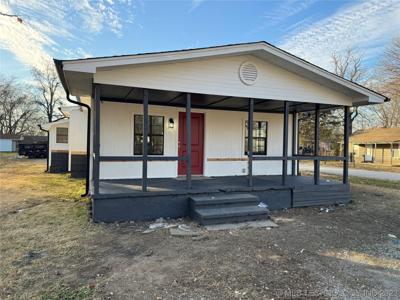 332 N 2nd Street W