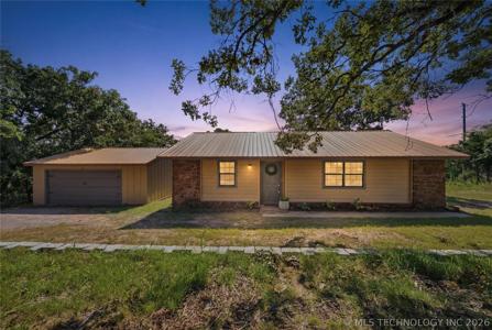 1819 S Overlook Drive