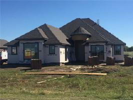 6108 N 127th Place