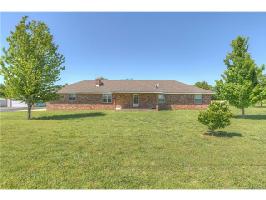 9873 E 450 Road