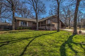 2935 W Oak Drive