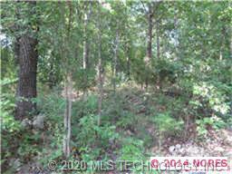 2 W Woodhaven Drive