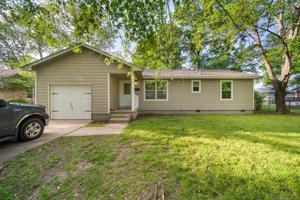 317 SE 10th Street