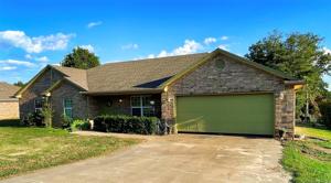 635 Mohawk Drive
