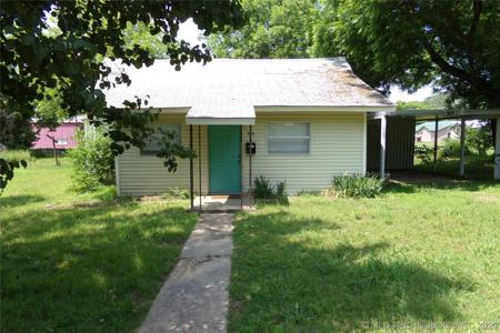514 W Grand Avenue