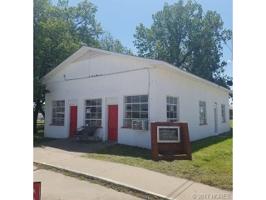 202 E Cherokee Street