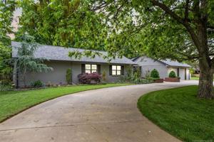311 Ridgeview Drive