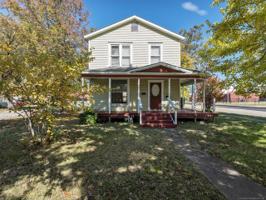 202 W 4th Street