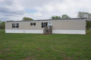 168 W Churchill Avenue