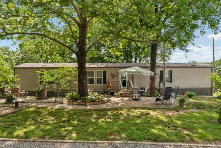416843 Eagle Bluff Lane
