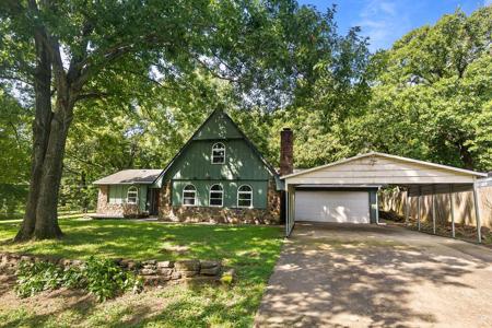 33960 Eagle Circle