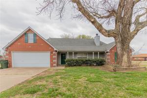 115 Redbud Street